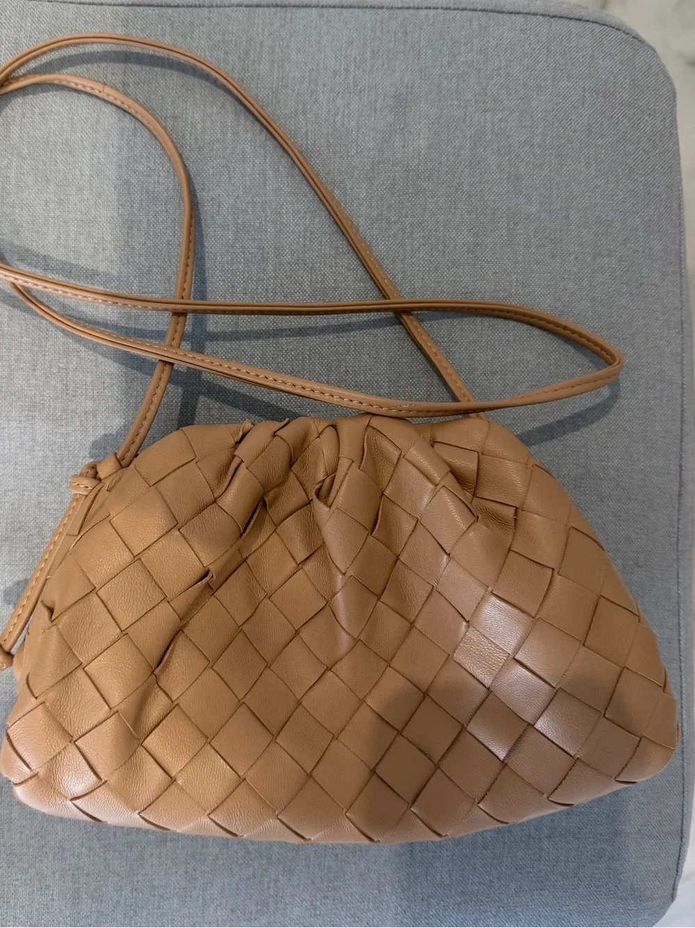 BV Woven Crossbody Shoulder Bag - Picture 1 of 4